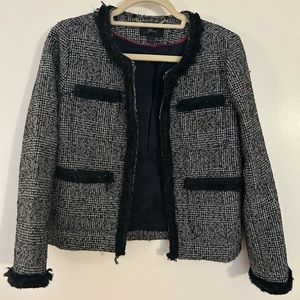 Beautiful cropped J.Crew tweed blazer. Size 2. Never been worn!